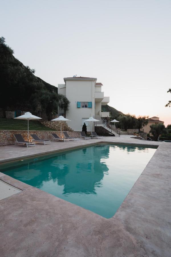 Locanda Villas Frinion Экстерьер фото